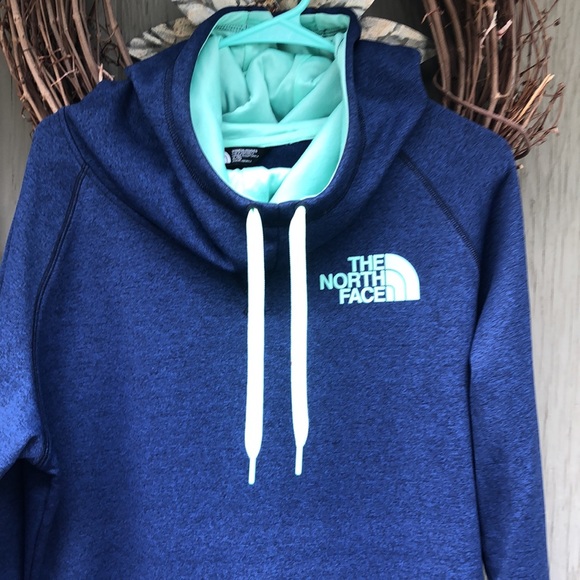 The NorthFace Extra long Sweatshirt - Picture 9 of 11